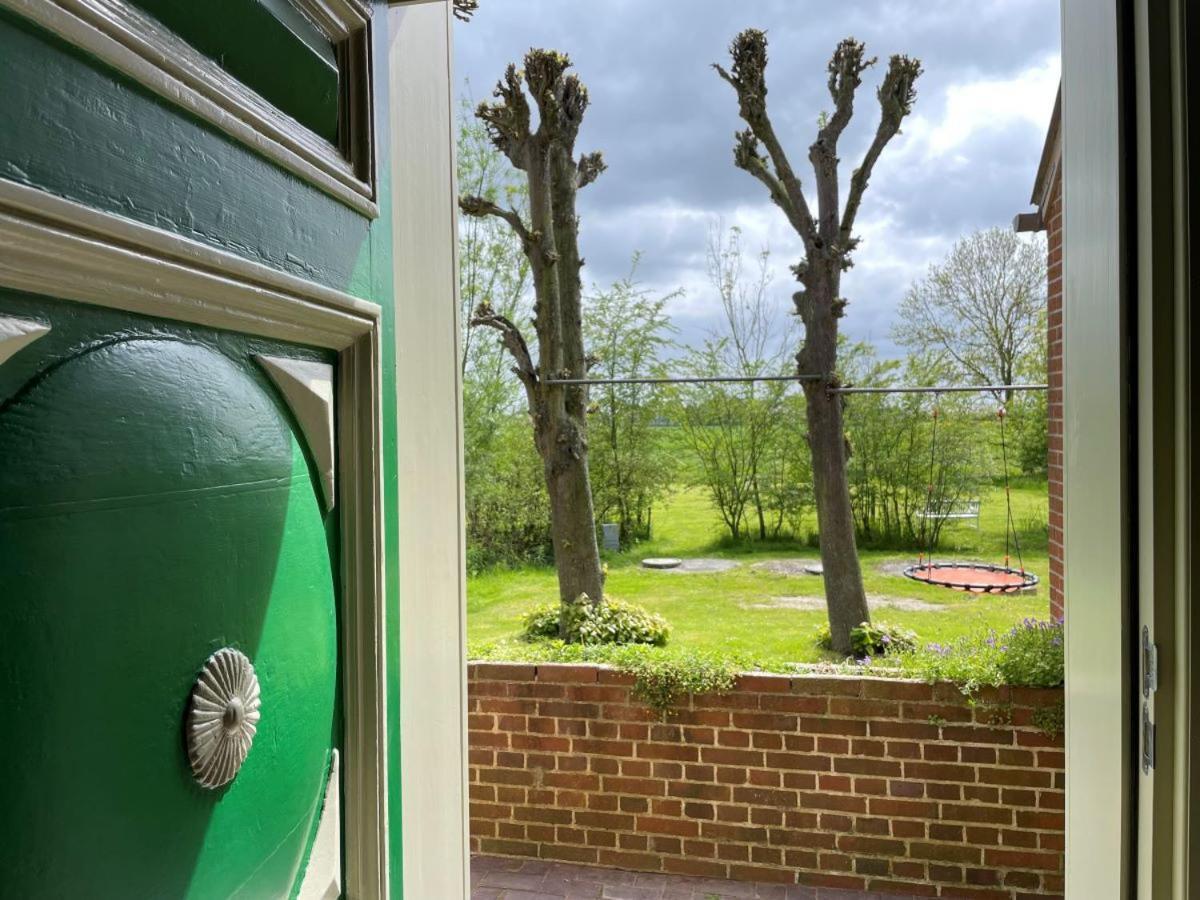 Mooi Stuv , Maisonettenwohnung , Gulfhof , Kachelofen ノルデン エクステリア 写真